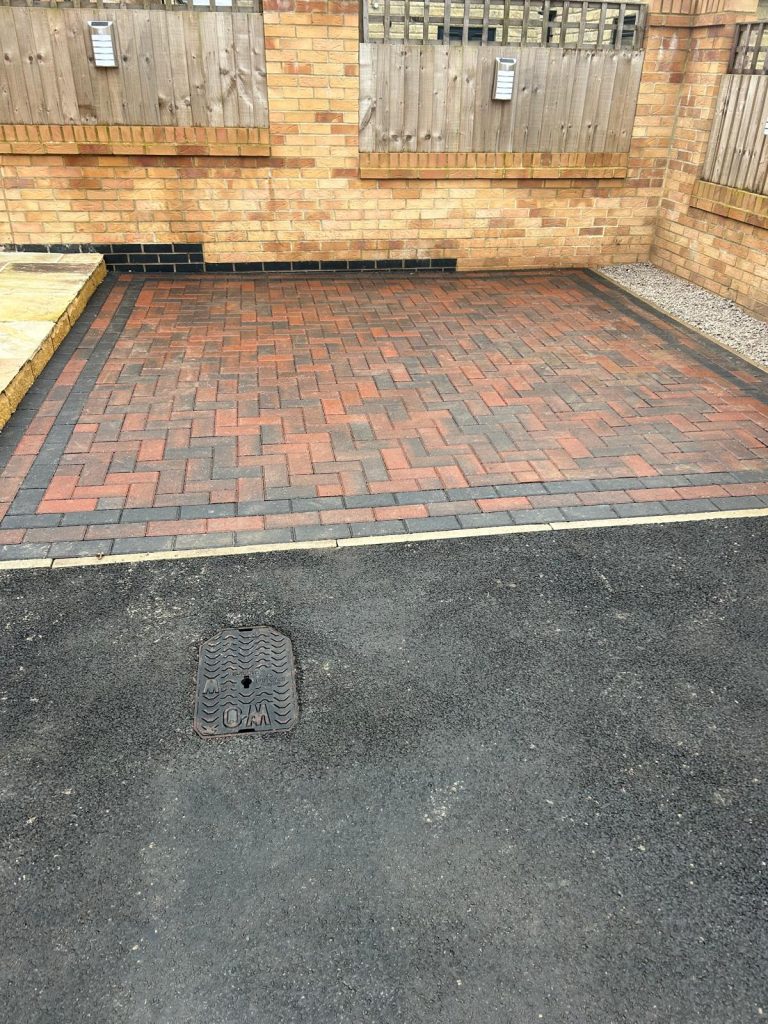 Indian Sandstone Patio & Block Paving - photo 2