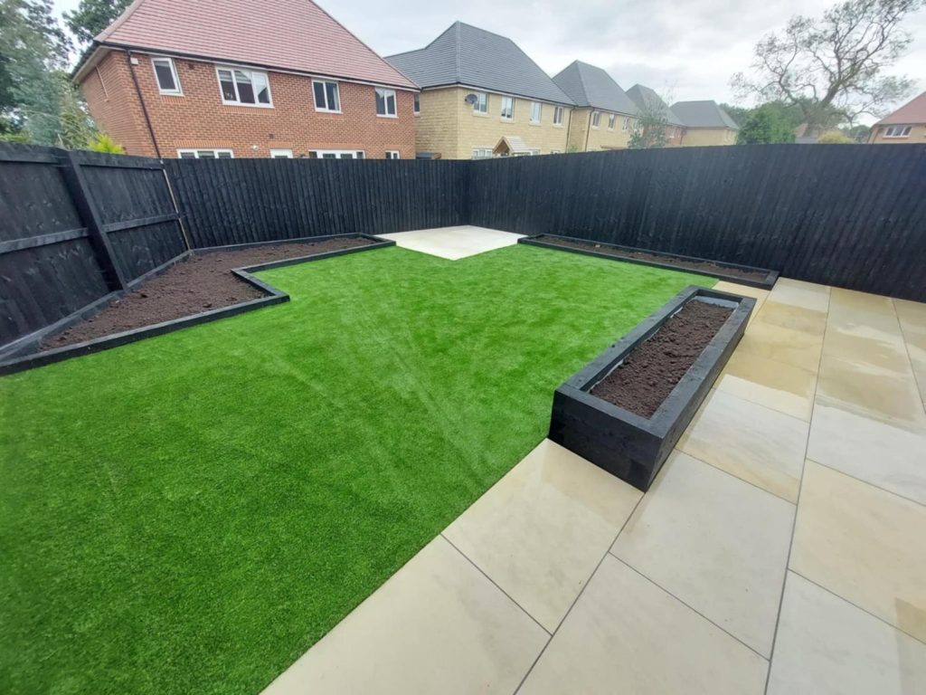 Polished Flags, Artificial Grass & Raised Borders - photo 2